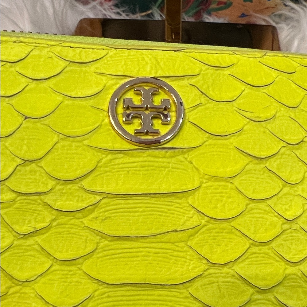 Tory Burch Neon Yellow Green Python Embossed Zipp… - image 13